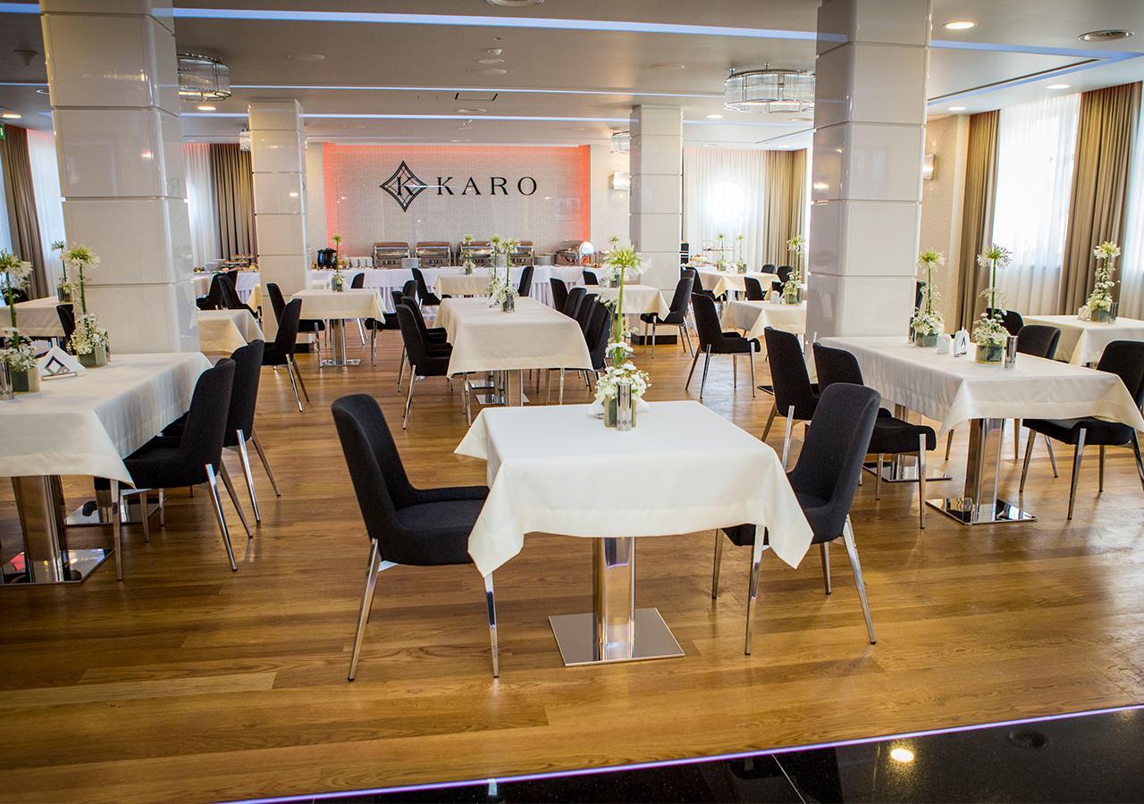Hotel Karo Ράντομ Εξωτερικό φωτογραφία