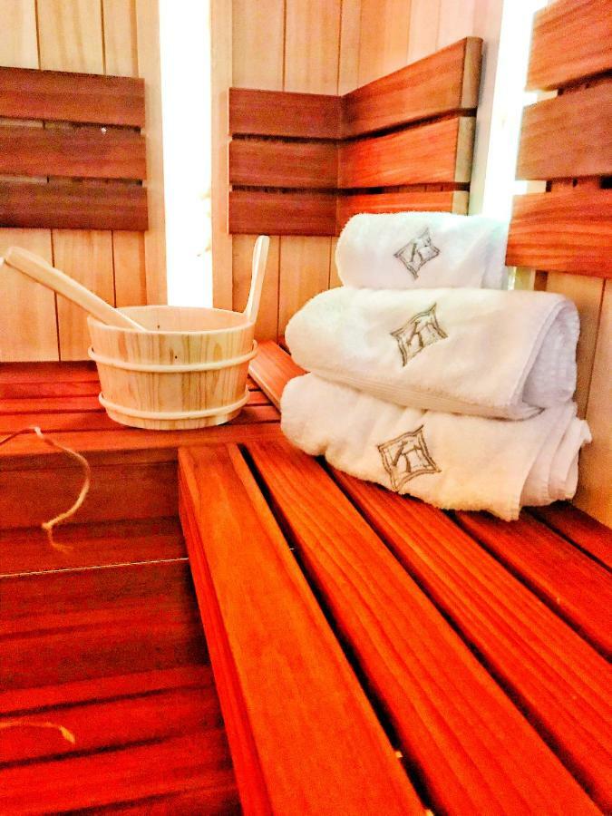 Hotel Karo Ράντομ Εξωτερικό φωτογραφία